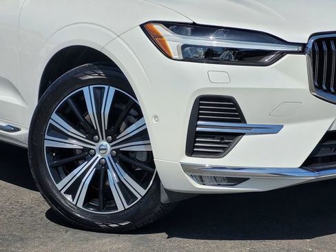 Used 2022 Volvo XC60 B6 Inscription w/ Advanced Package image 9