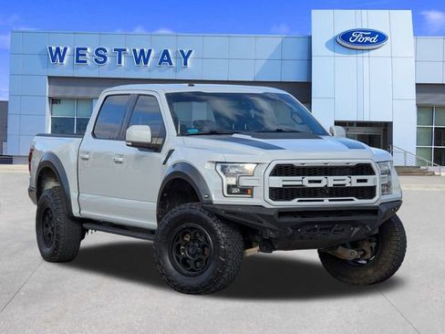 Used 2017 Ford F150 Raptor w/ Equipment Group 802A Luxury image 2