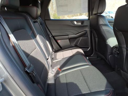 New 2026 Ford Escape ST-Line w/ Cold Weather Package image 9