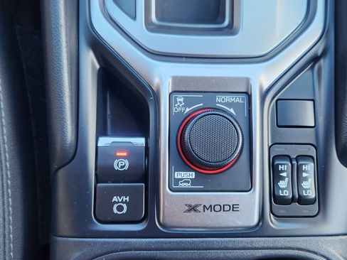 Certified 2023 Subaru Forester Premium image 25