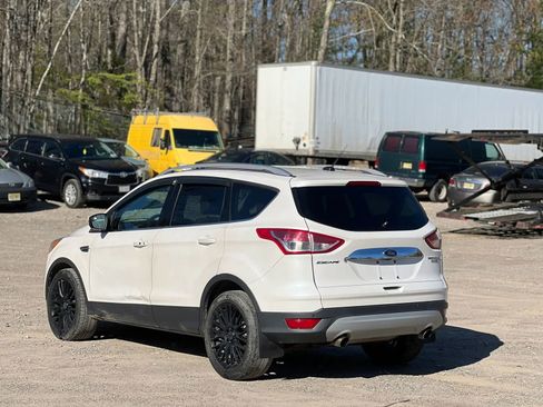Used 2016 Ford Escape Titanium AWD/4WD image 4