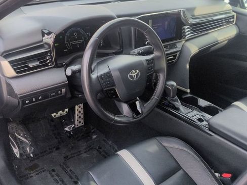 Certified 2025 Toyota Camry SE image 12