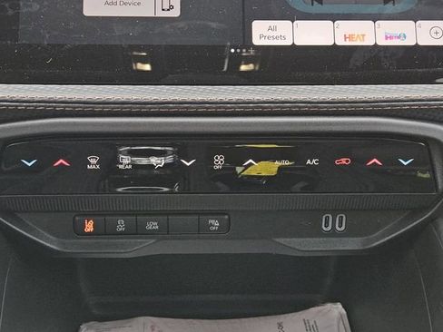 New 2026 Jeep Cherokee Limited AWD/4WD image 16