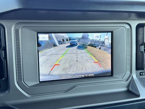 Used 2021 Ford Bronco Outer Banks image 14