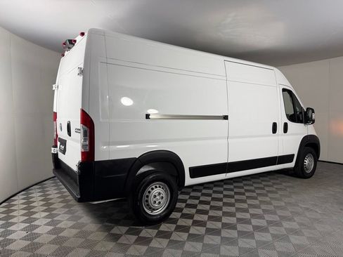 Used 2026 RAM ProMaster 2500 w/ Convenience Group FWD image 7