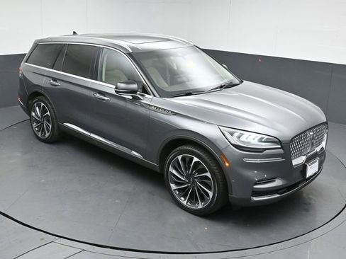Certified 2023 Lincoln Aviator Reserve w/ Equipment Group 201A AWD/4WD image 40