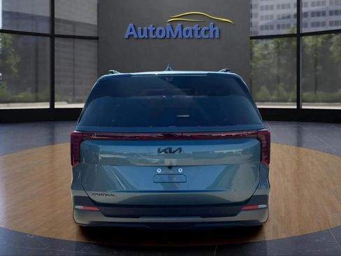 Used 2026 Kia Carnival SX Prestige image 10