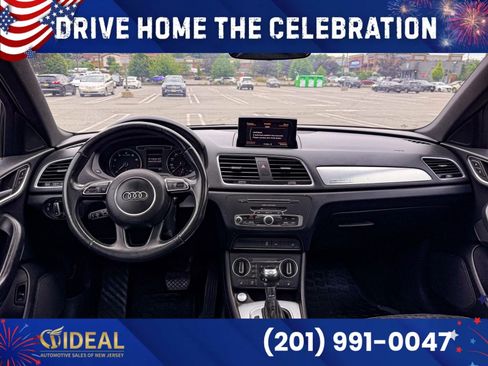 Used 2018 Audi Q3 2.0T Premium w/ Convenience Package AWD/4WD image 22