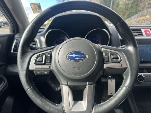 Used 2015 Subaru Outback 2.5i Premium image 15