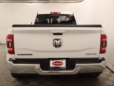 Used 2024 RAM 3500 Laramie AWD/4WD image 2