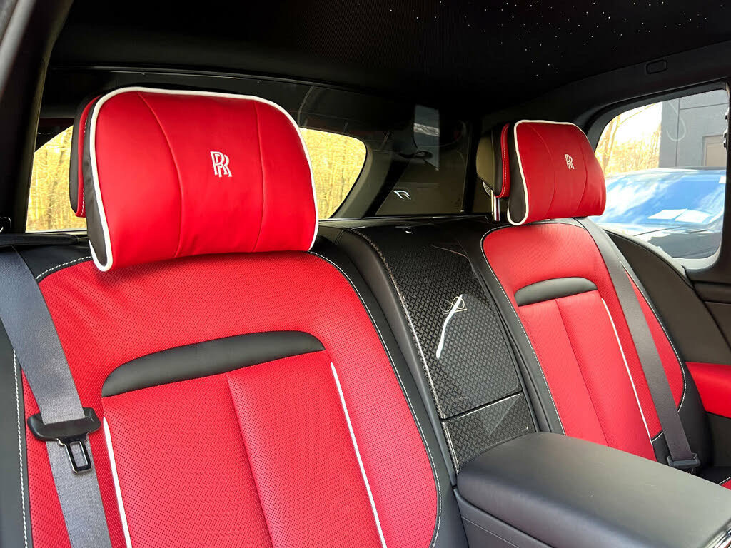 Used 2022 Rolls-Royce Cullinan Black Badge AWD/4WD image 82
