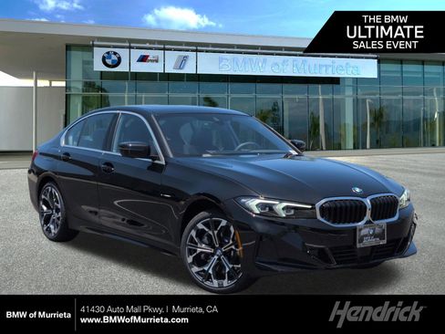 New 2026 BMW 330i Sedan w/ Convenience Package RWD image 1