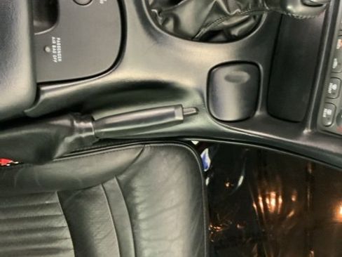 Used 2003 Chevrolet Corvette Coupe w/ Preferred Equipment Group image 18