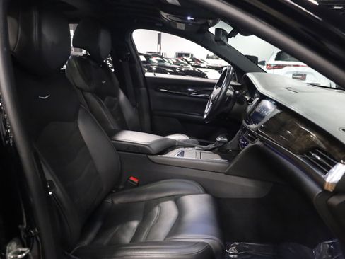 Used 2018 Cadillac CT6 Luxury image 44