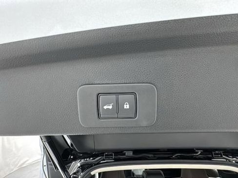 New 2026 Nissan Murano Platinum w/ Cargo Package AWD/4WD image 16