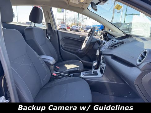 Used 2019 Ford Fiesta SE image 4