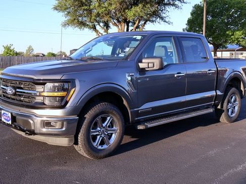 Certified 2025 Ford F150 XLT w/ Equipment Group 301A Standard image 10