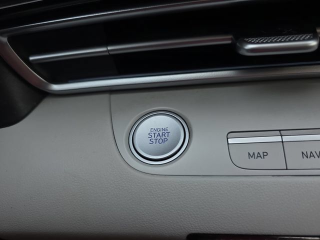 Used 2024 Hyundai Elantra Limited FWD image 26