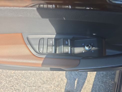 Used 2018 Audi Q5 2.0T Premium Plus AWD/4WD image 25