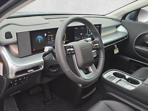 New 2026 Hyundai Ioniq 9 SEL image 5