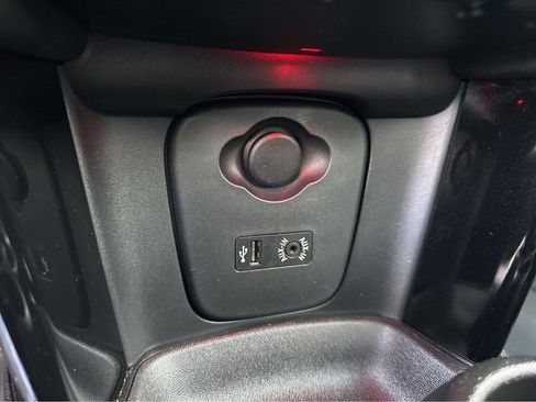 Used 2016 MINI Cooper S image 26