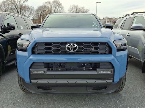 New 2025 Toyota 4Runner TRD Off-Road Premium image 2