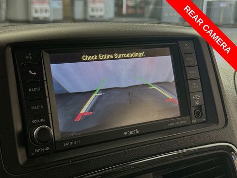 Used 2017 Dodge Grand Caravan SE FWD image 14