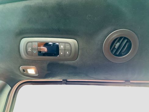 New 2026 Chrysler Pacifica Pinnacle AWD/4WD image 27