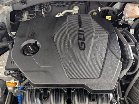 Used 2023 Hyundai Santa Fe SE w/ Cargo Package image 12