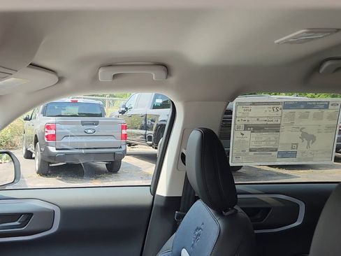 New 2025 Ford Bronco Sport Outer Banks w/ Outer Banks Tech Package+ image 15