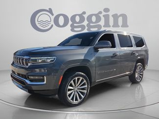 Used 2022 Jeep Grand Wagoneer Series II w/ Convenience Group III AWD/4WD video 1