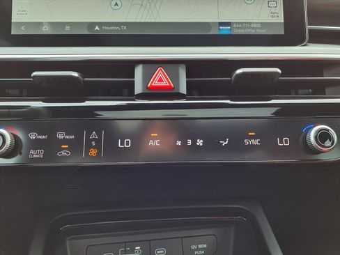 Used 2025 Kia K5 GT-Line w/ GT-Line Premium Package image 25