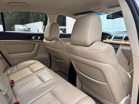 Used 2011 Lincoln MKS FWD image 53