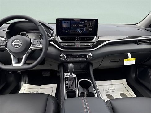 New 2025 Nissan Altima 2.5 SR w/ SR Premium Package image 21