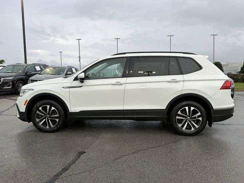 Used 2022 Volkswagen Tiguan S FWD image 2