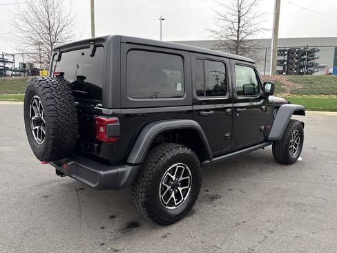 Certified 2024 Jeep Wrangler Unlimited Rubicon image 9