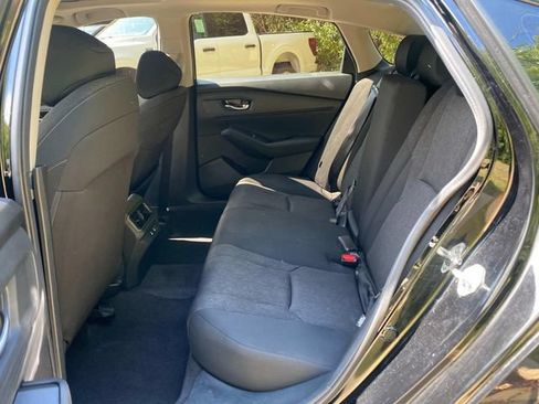 Used 2025 Honda Accord SE image 9