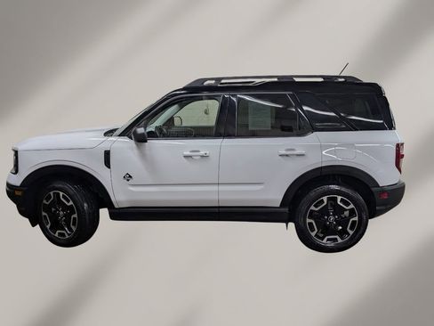 Used 2022 Ford Bronco Sport Outer Banks w/ Tech Package image 3