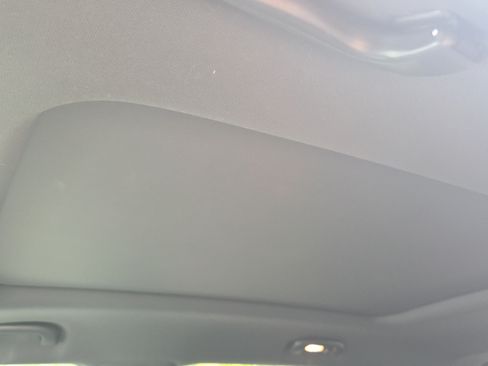 Used 2021 Chevrolet TrailBlazer ACTIV w/ Sun and Liftgate Package FWD image 10