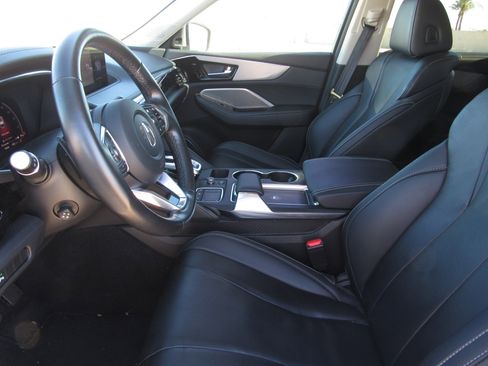 Certified 2023 Acura MDX FWD w/ Technology Package image 17