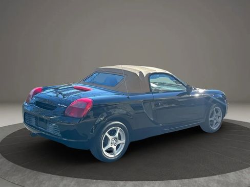Used 2002 Toyota MR2 image 10