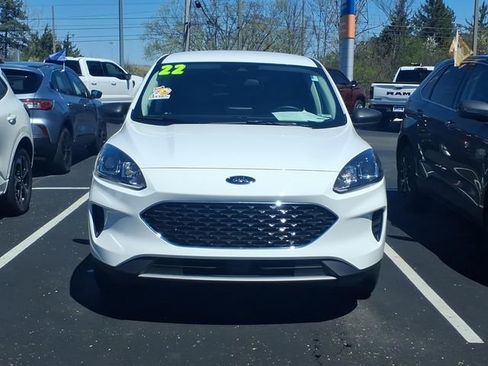 Used 2022 Ford Escape SE w/ Convenience Package image 2