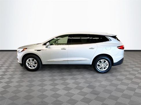 Used 2020 Buick Enclave Essence FWD image 4