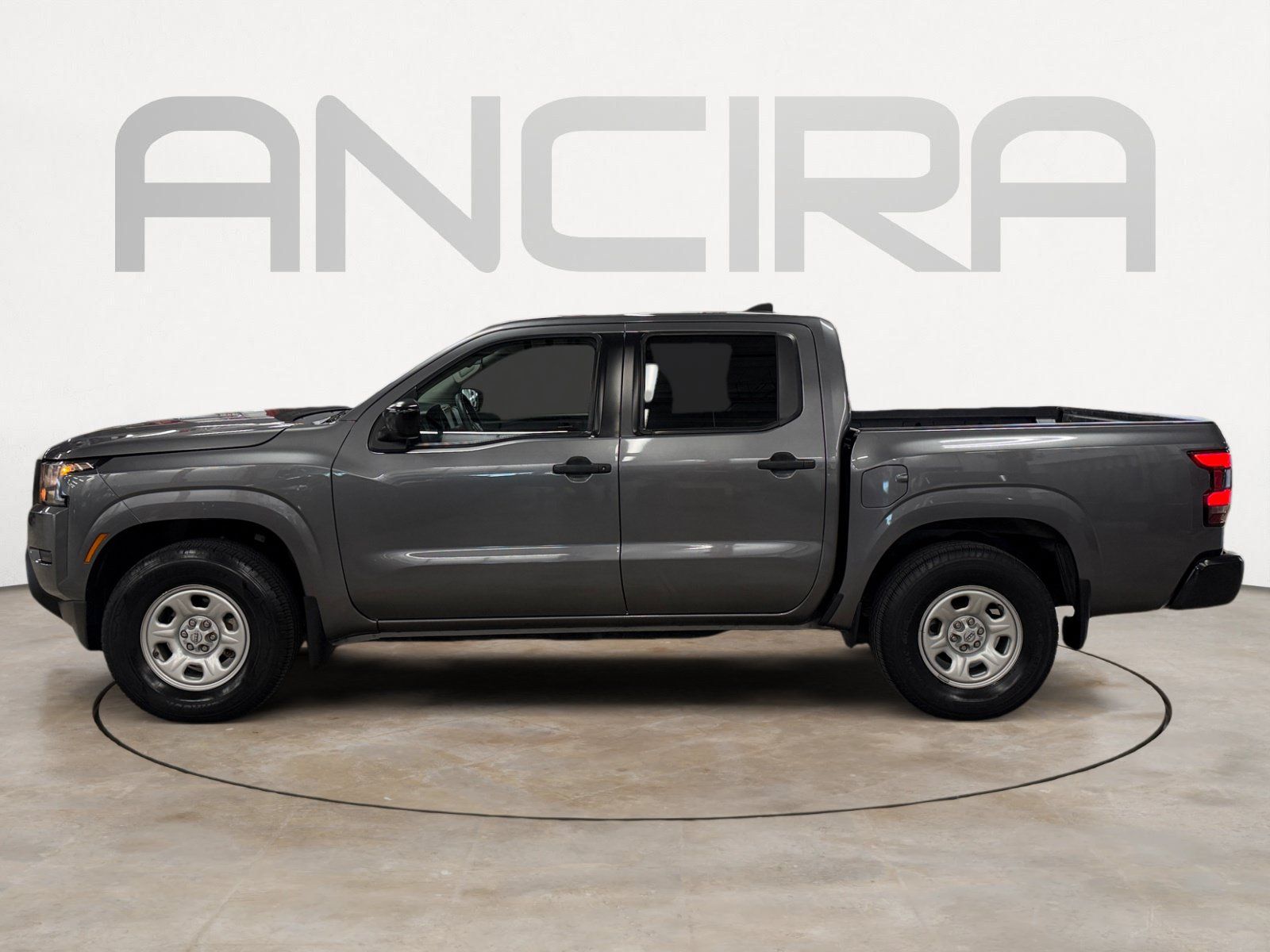 Used 2024 Nissan Frontier S w/ Tow Package RWD image 7