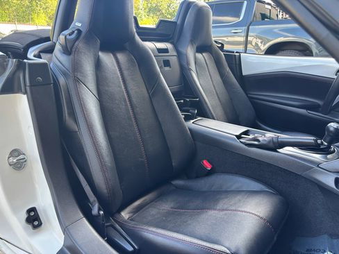 Used 2017 MAZDA MX-5 Miata Grand Touring image 14