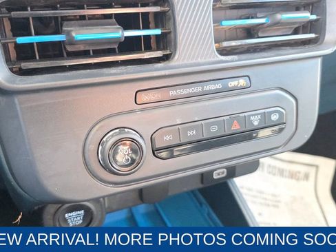 Used 2025 Ford Maverick XLT w/ Equipment Group 302A image 19