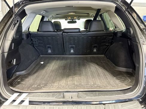 Used 2016 Subaru Outback 2.5i Limited AWD/4WD image 29