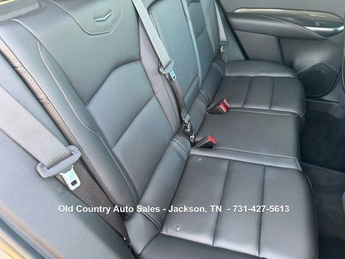 Used 2021 Cadillac XT4 Sport image 13