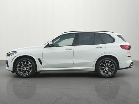 Used 2022 BMW X5 xDrive40i w/ M Sport Package AWD/4WD image 4