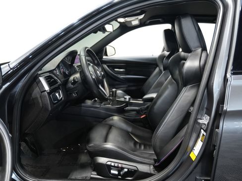 Used 2018 BMW M3 w/ Competition Package image 31
